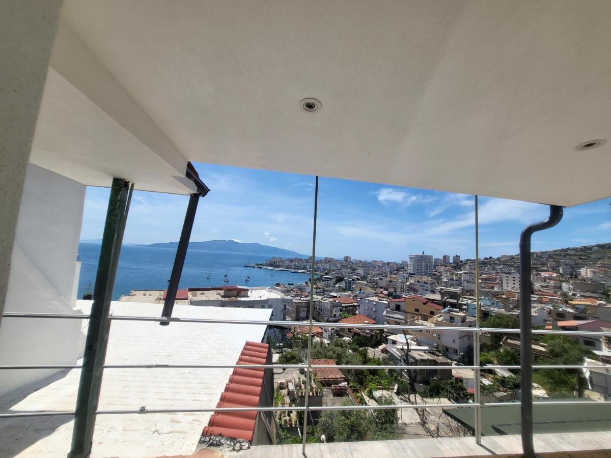 Blue Heaven Apartment Sarandë Exterior foto